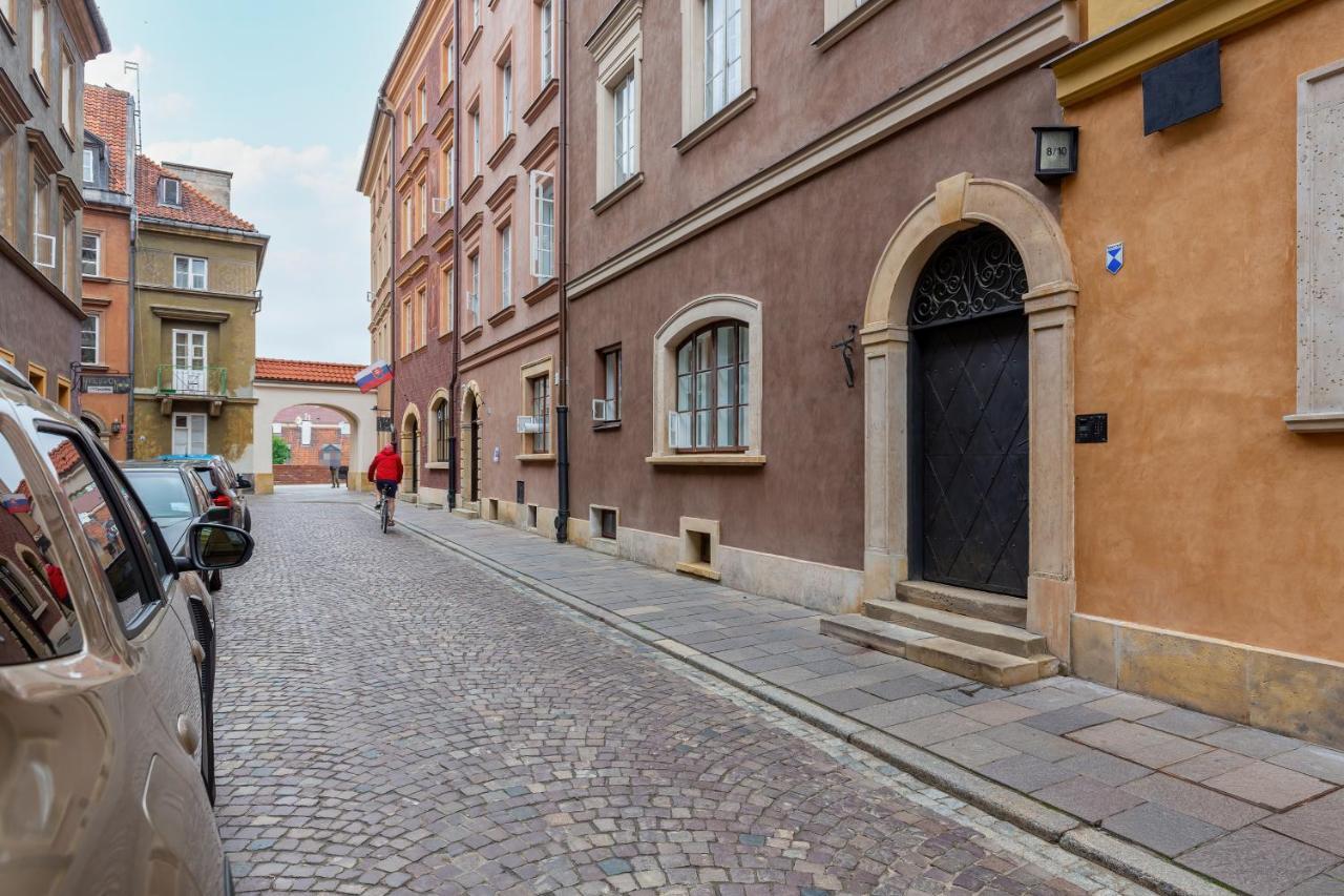 Apartment On The Warsaw Square By Noclegi Renters Bagian luar foto