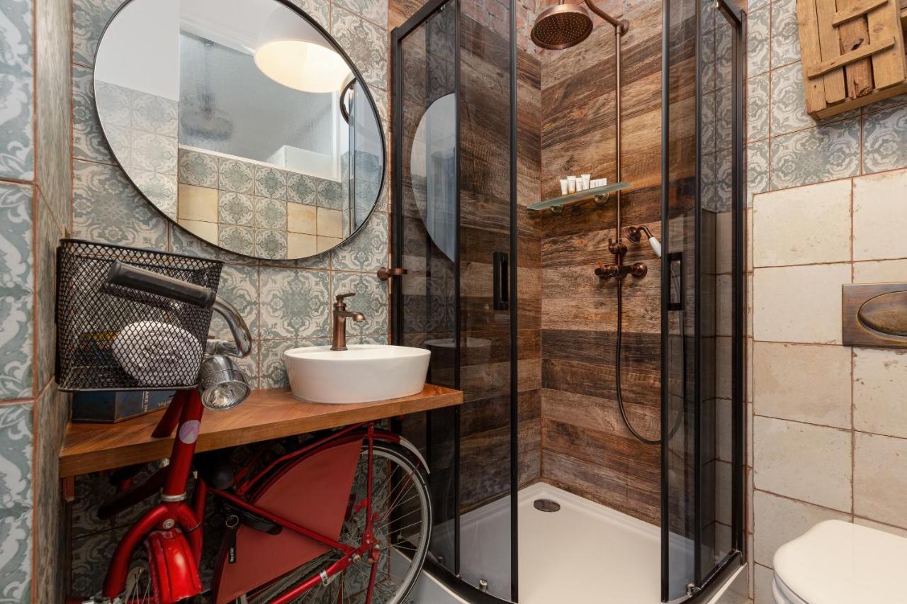 Apartment On The Warsaw Square By Noclegi Renters Bagian luar foto
