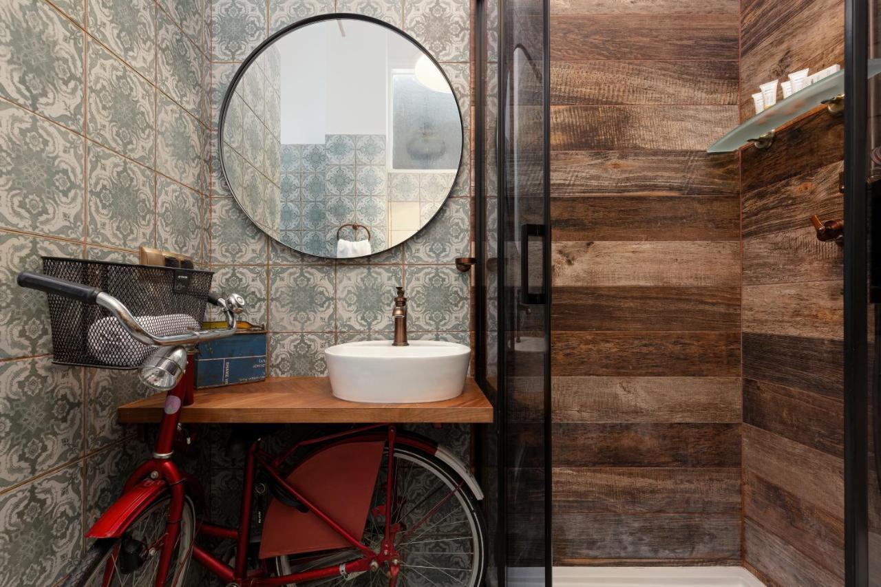 Apartment On The Warsaw Square By Noclegi Renters Bagian luar foto