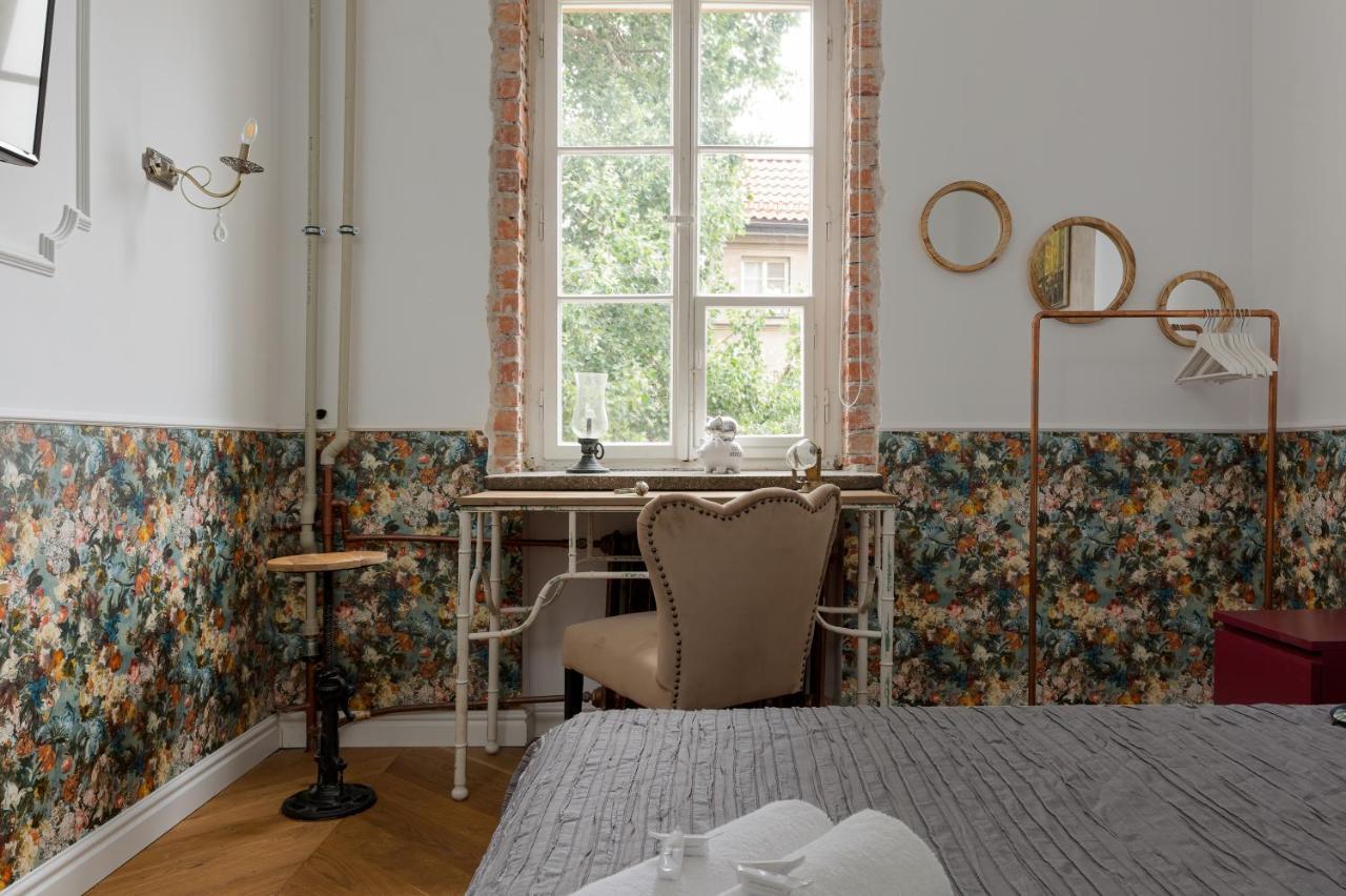 Apartment On The Warsaw Square By Noclegi Renters Bagian luar foto