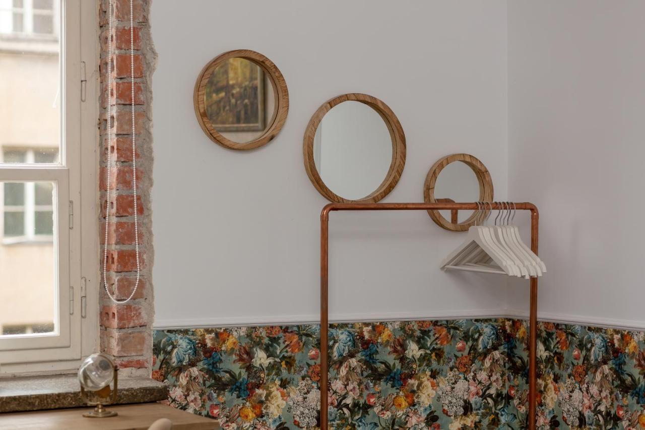 Apartment On The Warsaw Square By Noclegi Renters Bagian luar foto